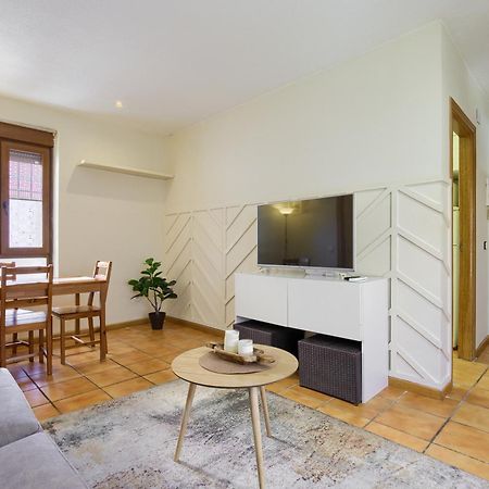 Casona 44 - Apartamento Para 2 Con Wifi, Ac Y Patio Exterior 阿尔卡拉德荷那利斯 外观 照片