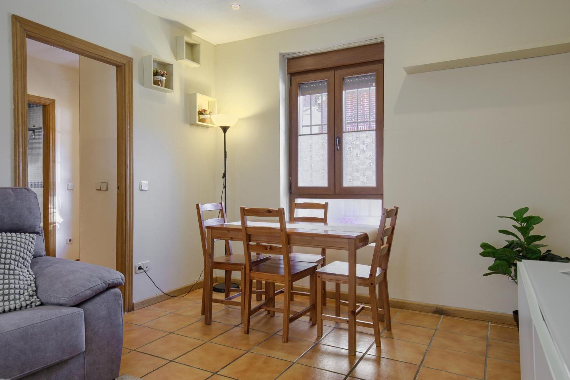 Casona 44 - Apartamento Para 2 Con Wifi, Ac Y Patio Exterior 阿尔卡拉德荷那利斯 外观 照片