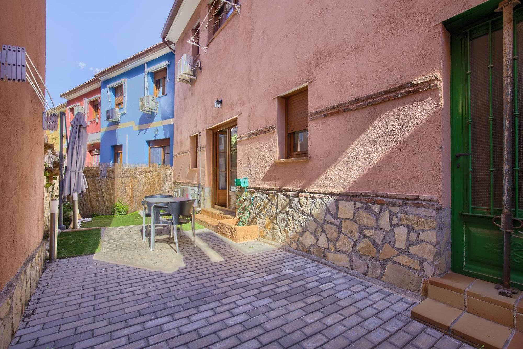 Casona 44 - Apartamento Para 2 Con Wifi, Ac Y Patio Exterior 阿尔卡拉德荷那利斯 外观 照片