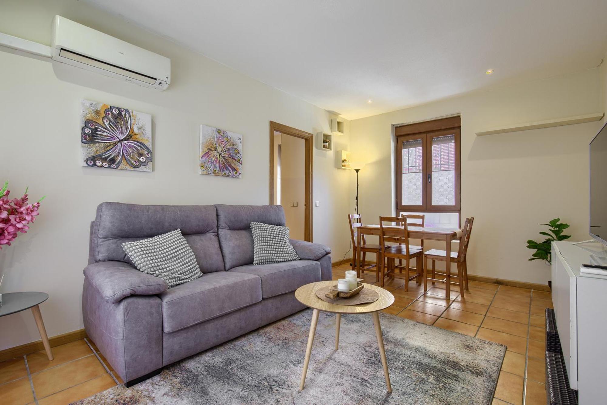 Casona 44 - Apartamento Para 2 Con Wifi, Ac Y Patio Exterior 阿尔卡拉德荷那利斯 外观 照片